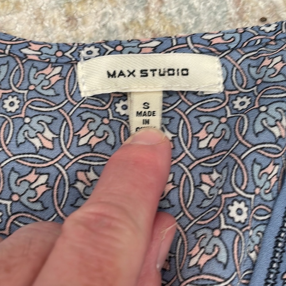 Max Studio blouse - Picture 6 of 11